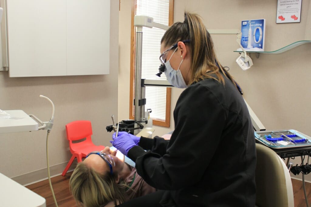 tooth-colored-fillings-service Tooth Colored Fillings